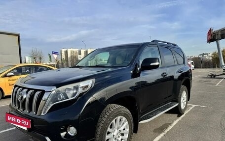 Toyota Land Cruiser Prado 150 рестайлинг, 2015 год, 3 900 000 рублей, 2 фотография