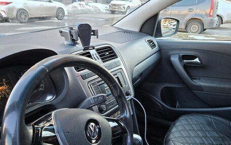 Volkswagen Polo VI (EU Market), 2018 год, 775 000 рублей, 9 фотография
