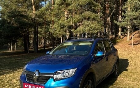 Renault Sandero II рестайлинг, 2020 год, 1 370 000 рублей, 9 фотография