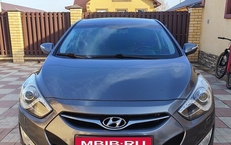 Hyundai i40 I рестайлинг, 2013 год, 1 450 000 рублей, 2 фотография