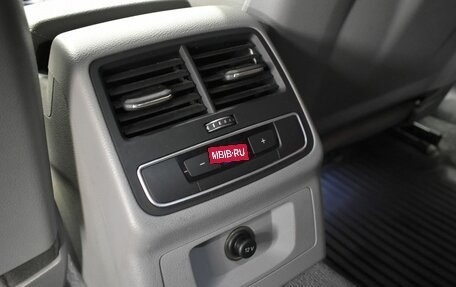 Audi A4, 2016 год, 2 247 000 рублей, 16 фотография