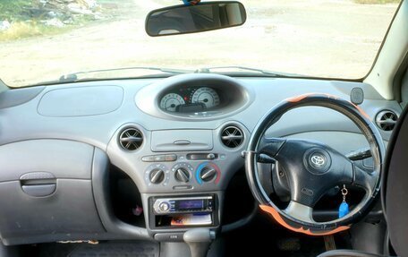 Toyota Vitz, 2001 год, 330 000 рублей, 13 фотография