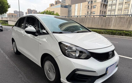 Honda Fit, 2022 год, 1 275 000 рублей, 3 фотография