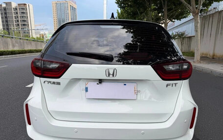 Honda Fit, 2022 год, 1 275 000 рублей, 4 фотография