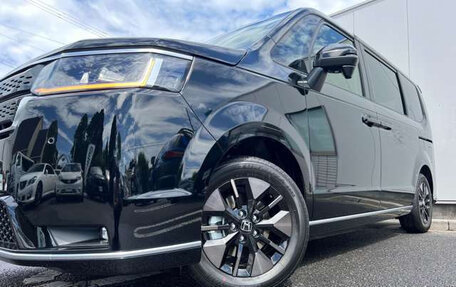 Honda Stepwgn, 2026 год, 3 000 000 рублей, 2 фотография