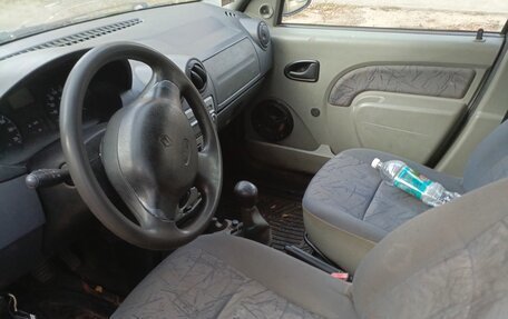 Renault Logan I, 2007 год, 100 000 рублей, 4 фотография