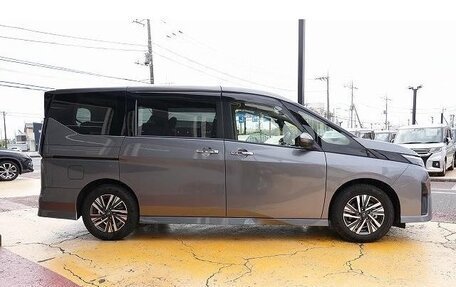 Nissan Serena, 2023 год, 2 280 700 рублей, 7 фотография