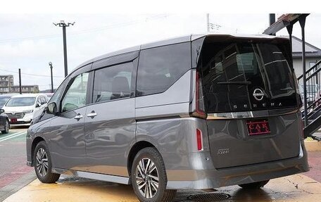 Nissan Serena, 2023 год, 2 280 700 рублей, 10 фотография