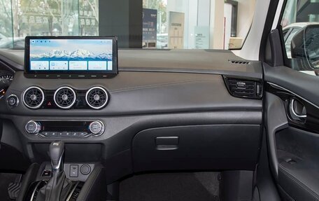 Nissan Qashqai, 2025 год, 1 940 000 рублей, 9 фотография