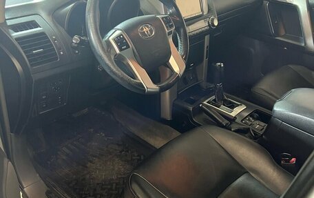 Toyota Land Cruiser Prado 150 рестайлинг, 2012 год, 2 850 000 рублей, 6 фотография