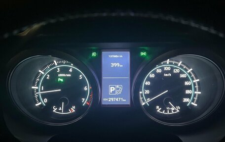 Toyota Land Cruiser Prado 150 рестайлинг, 2012 год, 2 850 000 рублей, 7 фотография