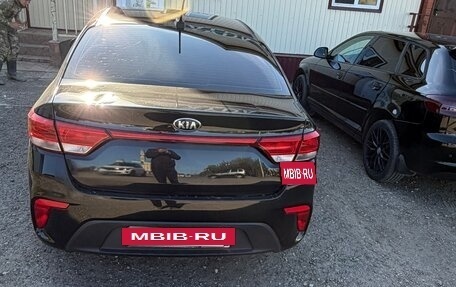 KIA Rio IV, 2019 год, 1 400 000 рублей, 3 фотография
