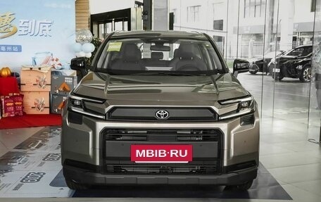 Toyota RAV4, 2026 год, 4 549 900 рублей, 2 фотография
