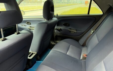 Mitsubishi Carisma I, 2003 год, 180 000 рублей, 10 фотография