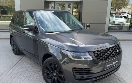 Land Rover Range Rover IV рестайлинг, 2020 год, 6 300 000 рублей, 2 фотография