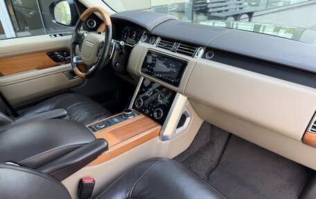 Land Rover Range Rover IV рестайлинг, 2020 год, 6 300 000 рублей, 27 фотография