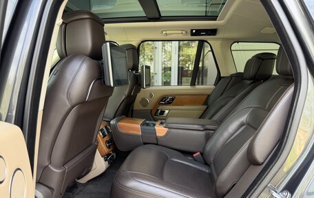 Land Rover Range Rover IV рестайлинг, 2020 год, 6 300 000 рублей, 33 фотография