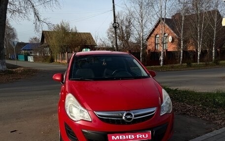 Opel Corsa D рестайлинг _i, 2012 год, 690 000 рублей, 1 фотография