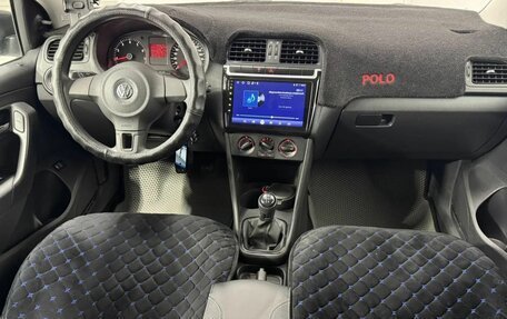 Volkswagen Polo VI (EU Market), 2013 год, 1 150 000 рублей, 17 фотография