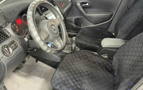 Volkswagen Polo VI (EU Market), 2013 год, 1 150 000 рублей, 18 фотография