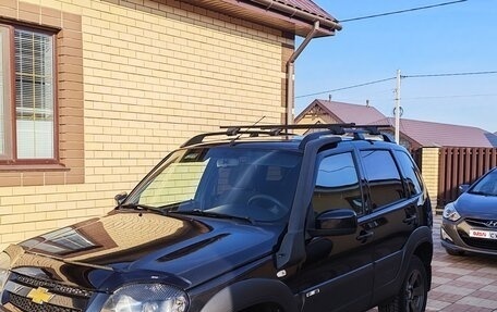 Chevrolet Niva I рестайлинг, 2018 год, 800 000 рублей, 7 фотография