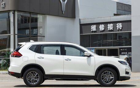 Nissan X-Trail, 2025 год, 2 370 000 рублей, 2 фотография