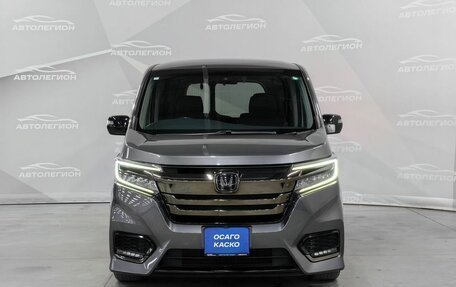 Honda Stepwgn IV рестайлинг, 2020 год, 2 700 000 рублей, 8 фотография