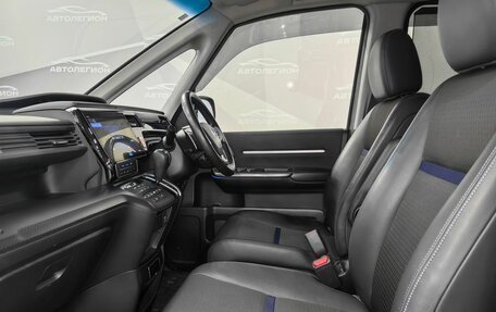 Honda Stepwgn IV рестайлинг, 2020 год, 2 700 000 рублей, 14 фотография
