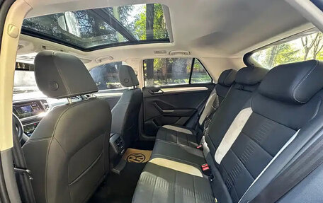 Volkswagen T-Roc I, 2022 год, 1 480 000 рублей, 22 фотография