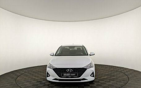 Hyundai Solaris II рестайлинг, 2021 год, 1 595 000 рублей, 2 фотография