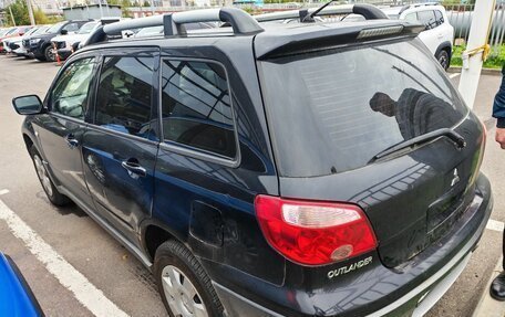 Mitsubishi Outlander III рестайлинг 3, 2007 год, 399 000 рублей, 4 фотография