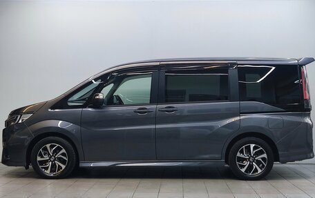 Honda Stepwgn IV рестайлинг, 2019 год, 2 250 000 рублей, 8 фотография