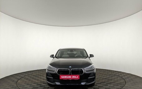 BMW X2, 2020 год, 2 600 000 рублей, 2 фотография