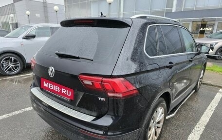 Volkswagen Tiguan II, 2017 год, 1 879 000 рублей, 3 фотография