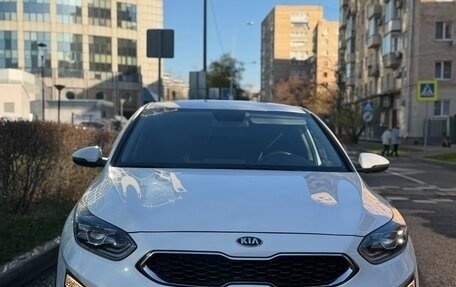KIA cee'd III, 2021 год, 1 990 000 рублей, 3 фотография