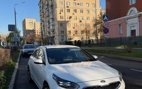 KIA cee'd III, 2021 год, 1 990 000 рублей, 4 фотография