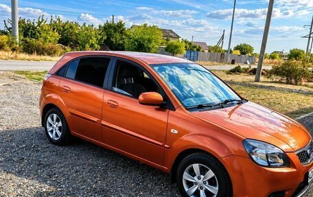 KIA Rio II, 2010 год, 600 000 рублей, 1 фотография
