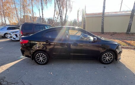KIA Rio III рестайлинг, 2014 год, 620 000 рублей, 2 фотография