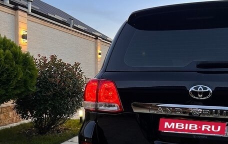 Toyota Land Cruiser 200, 2008 год, 3 090 000 рублей, 4 фотография