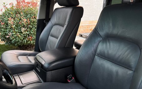 Toyota Land Cruiser 200, 2008 год, 3 090 000 рублей, 23 фотография