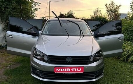 Volkswagen Polo VI (EU Market), 2018 год, 1 300 000 рублей, 3 фотография