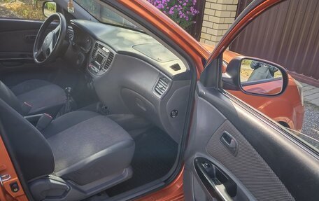 KIA Rio II, 2010 год, 600 000 рублей, 10 фотография