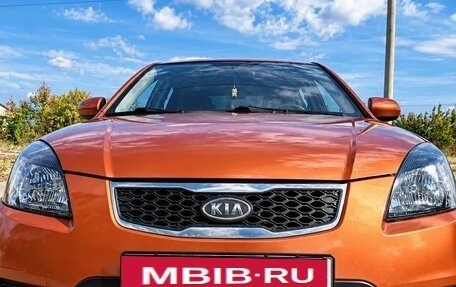 KIA Rio II, 2010 год, 600 000 рублей, 2 фотография