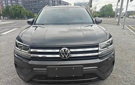 Volkswagen Tharu, 2023 год, 1 749 000 рублей, 2 фотография