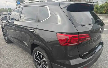 Volkswagen Tharu, 2023 год, 1 749 000 рублей, 4 фотография