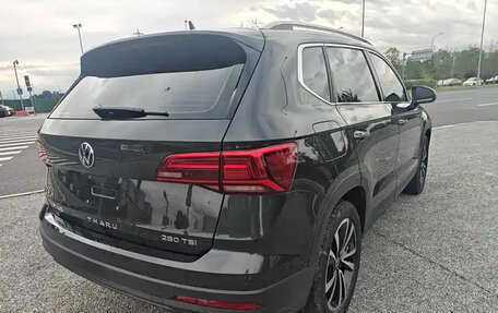 Volkswagen Tharu, 2023 год, 1 749 000 рублей, 6 фотография