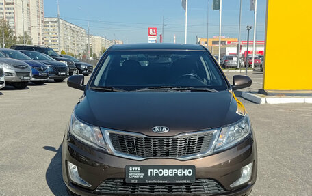 KIA Rio III рестайлинг, 2014 год, 825 000 рублей, 2 фотография