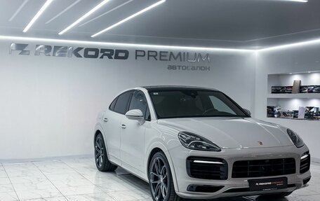 Porsche Cayenne III, 2022 год, 10 899 000 рублей, 2 фотография
