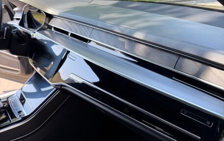 Audi A8, 2019 год, 4 450 000 рублей, 9 фотография