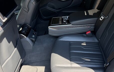 Audi A8, 2019 год, 4 450 000 рублей, 18 фотография